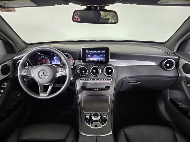 Used 2019 Mercedes-Benz GLC 300 4MATIC image 21