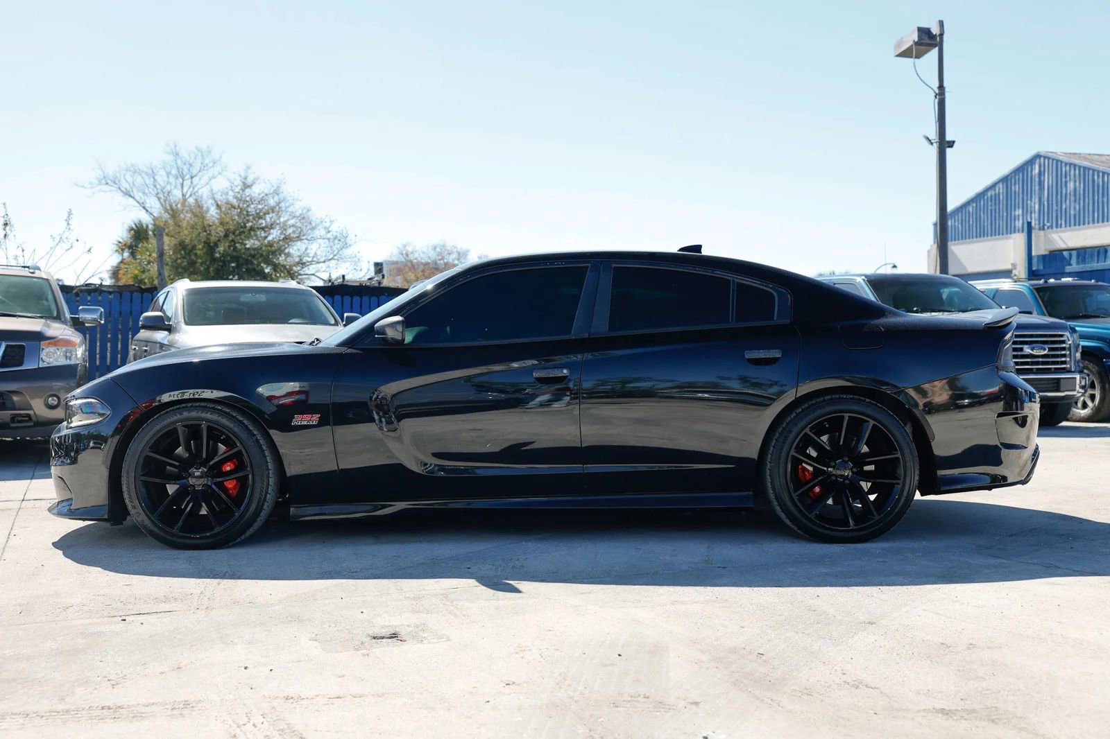 Used 2017 Dodge Charger R/T Scat Pack RWD image 4