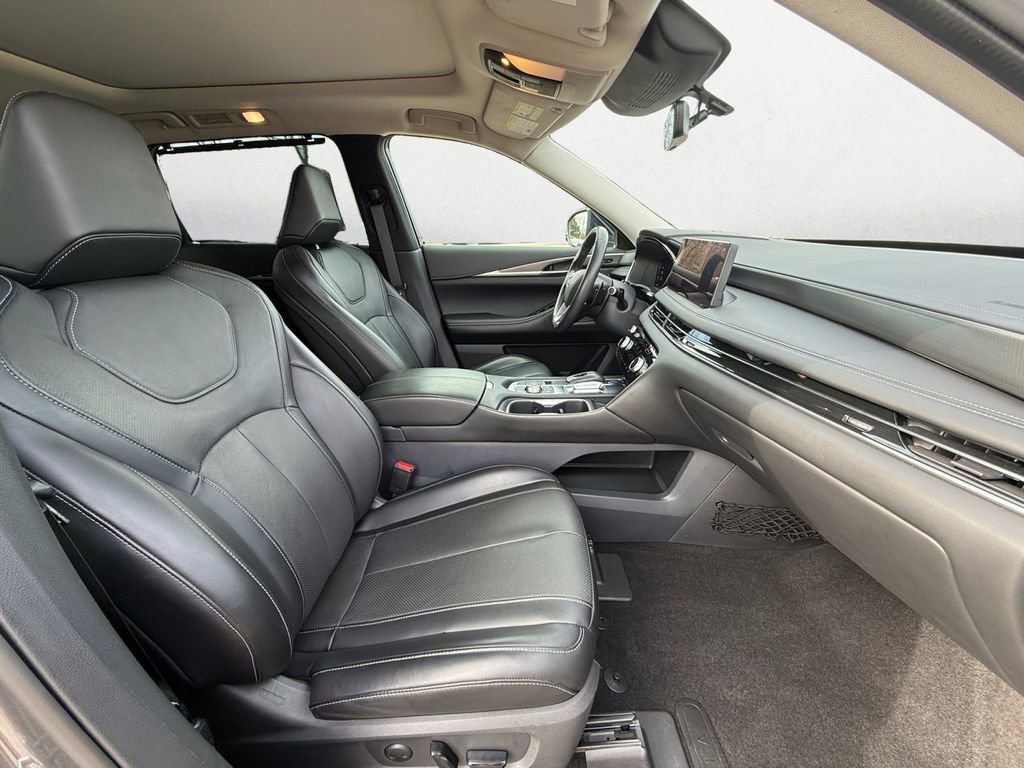 Certified 2023 INFINITI QX60 Luxe w/ Cargo Package image 10