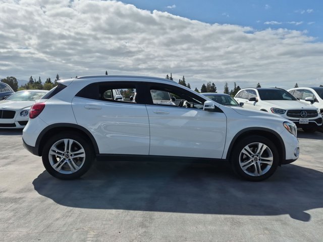 Used 2020 Mercedes-Benz GLA 250 4MATIC image 4