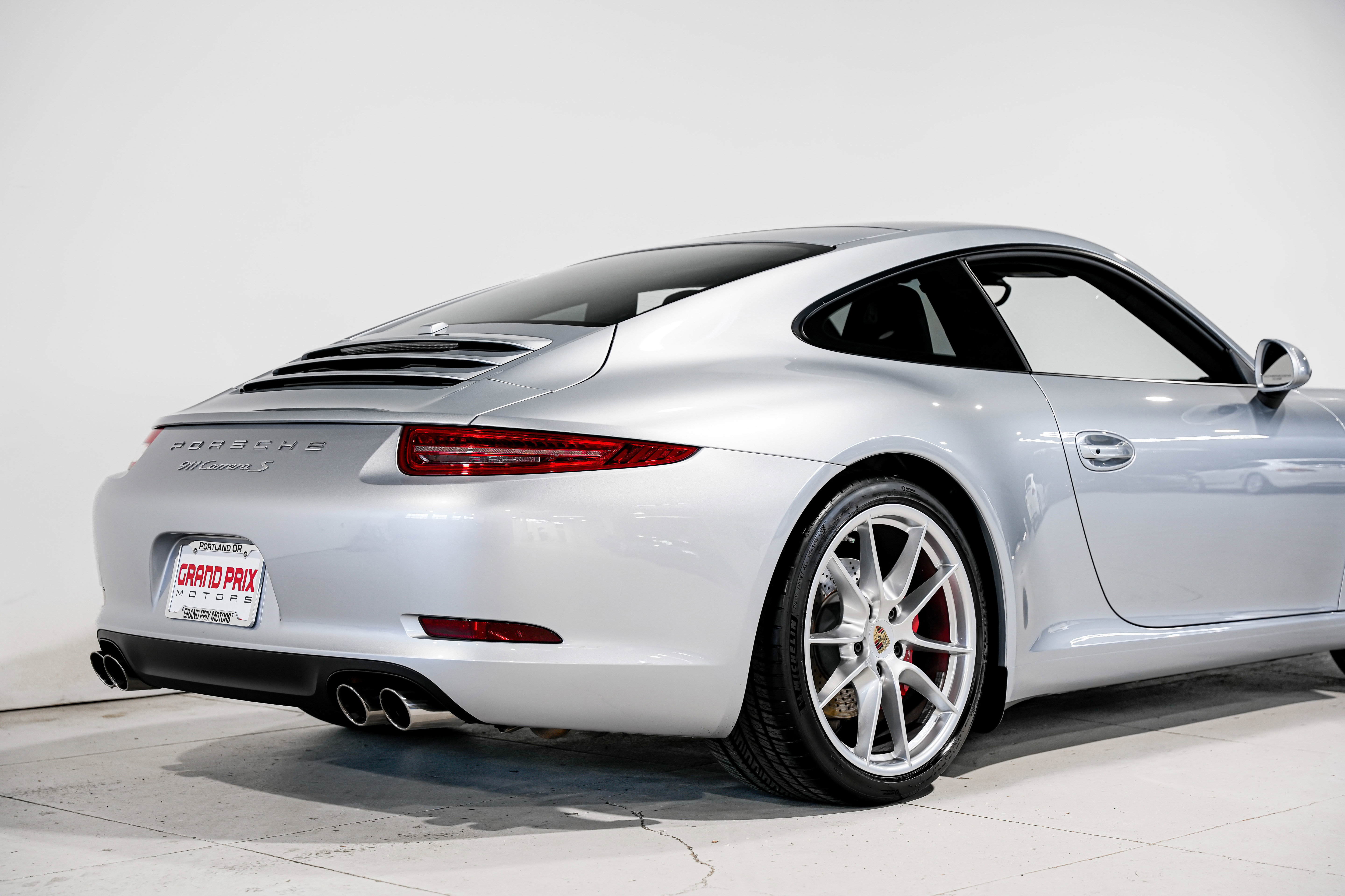 Used 2014 Porsche 911 Carrera S RWD image 36