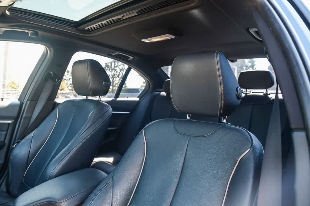 Used 2018 BMW 328d Sedan RWD image 18