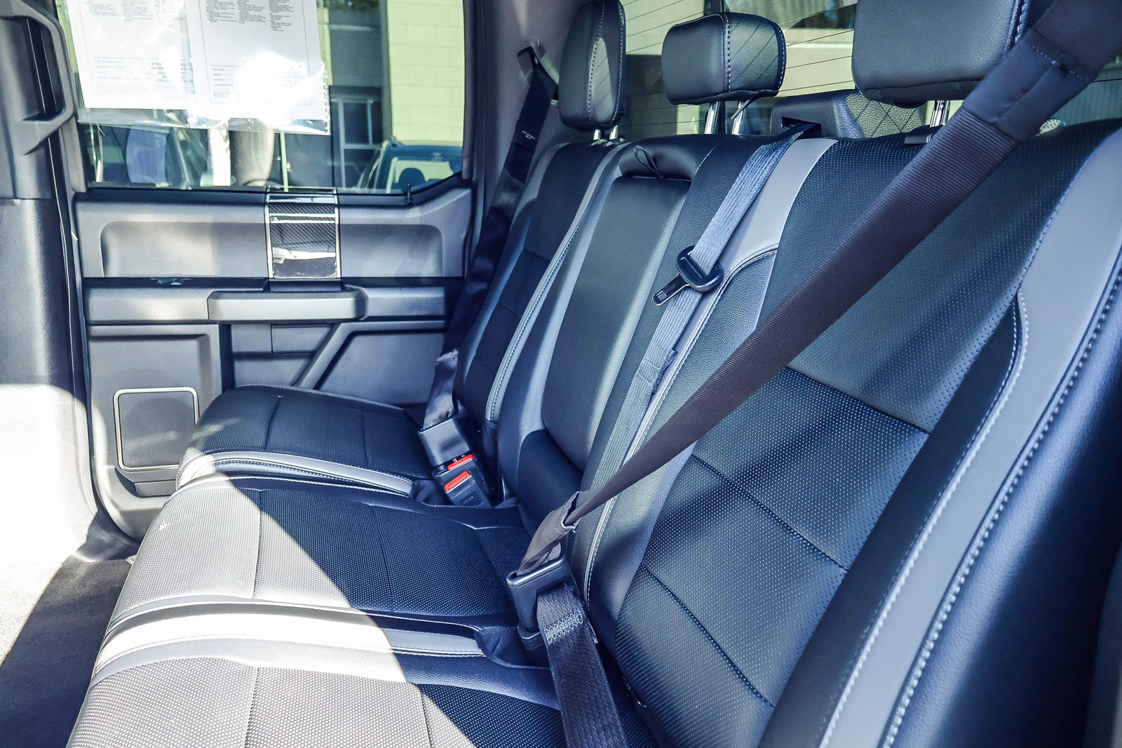 Used 2018 Ford F150 Raptor w/ Equipment Group 802A Luxury image 16