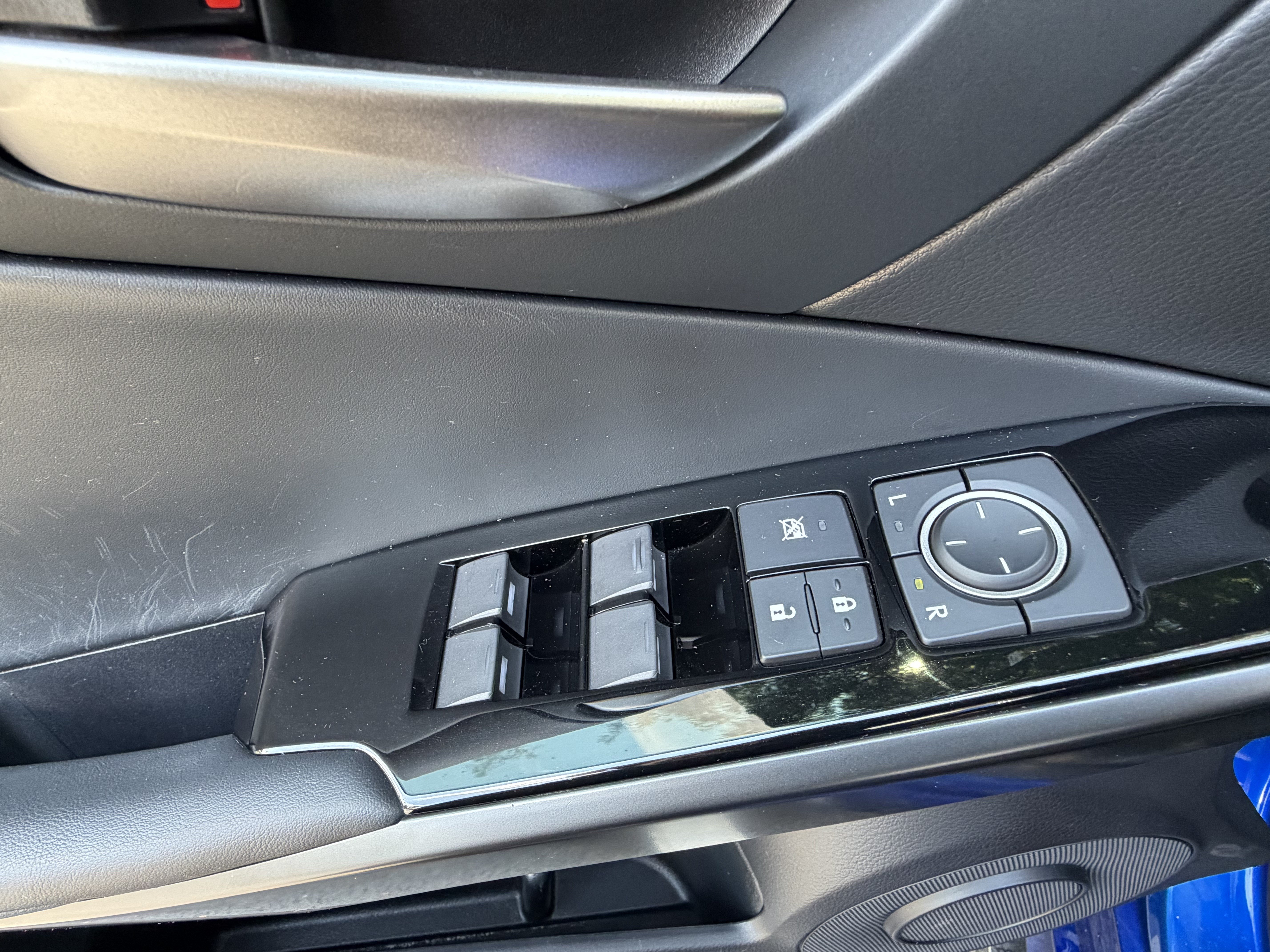 Certified 2024 Lexus IS 350 F Sport RWD image 14