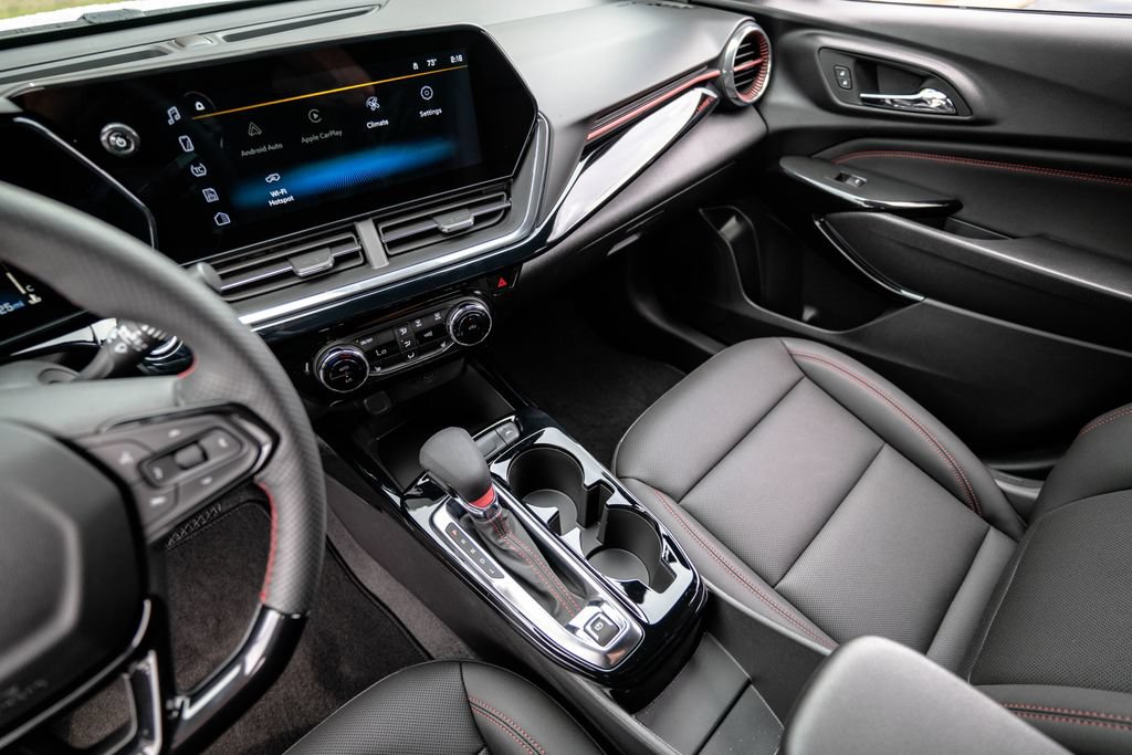 New 2026 Chevrolet Trax RS w/ Driver Confidence Package FWD image 21