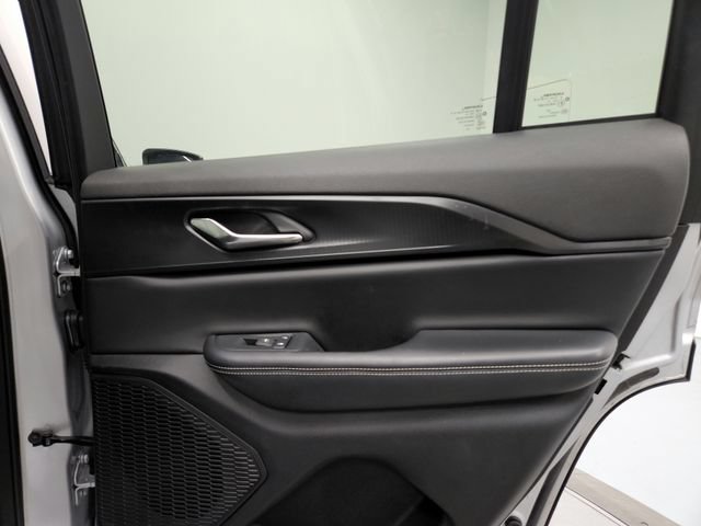 Used 2024 Jeep Grand Cherokee Laredo X w/ Luxury Tech Group I AWD/4WD image 27