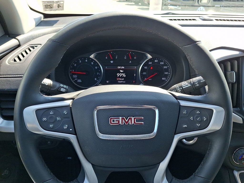 Used 2024 GMC Terrain SLT image 18