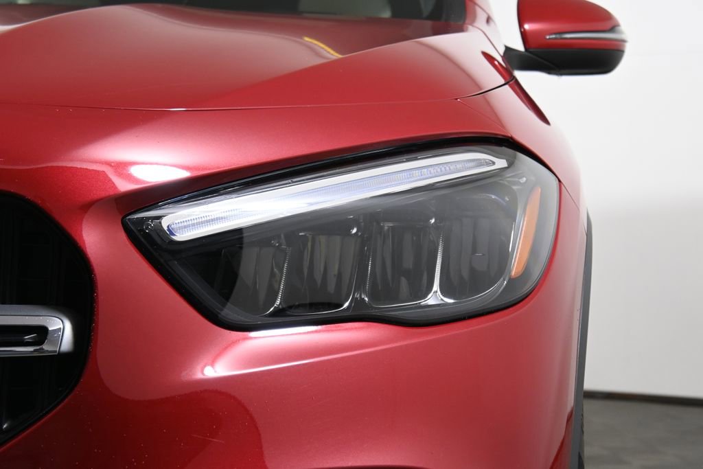 Certified 2025 Mercedes-Benz GLA 250 4MATIC image 10