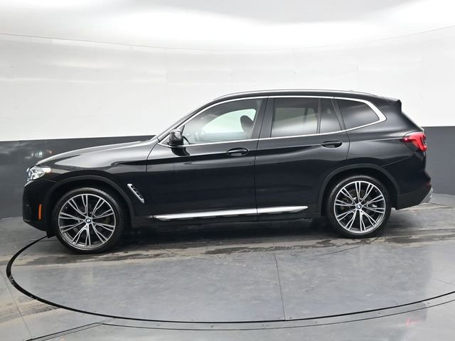 Used 2023 BMW X3 sDrive30i w/ Premium Package image 9