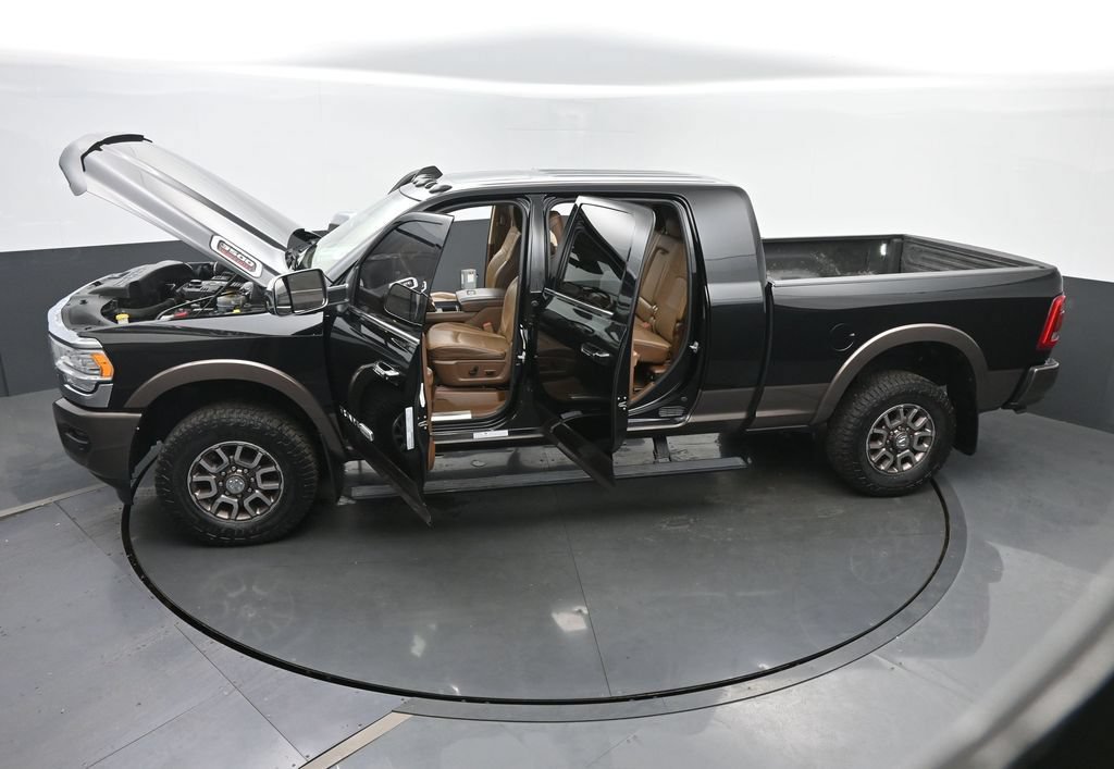 Used 2022 RAM 3500 Limited AWD/4WD image 78