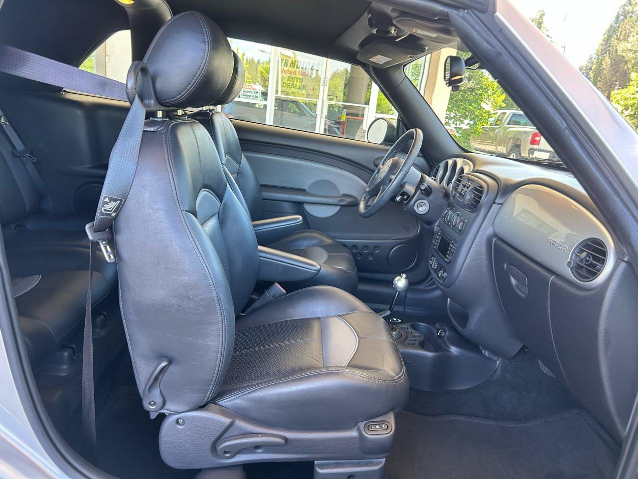 Used 2005 Chrysler PT Cruiser GT FWD image 26