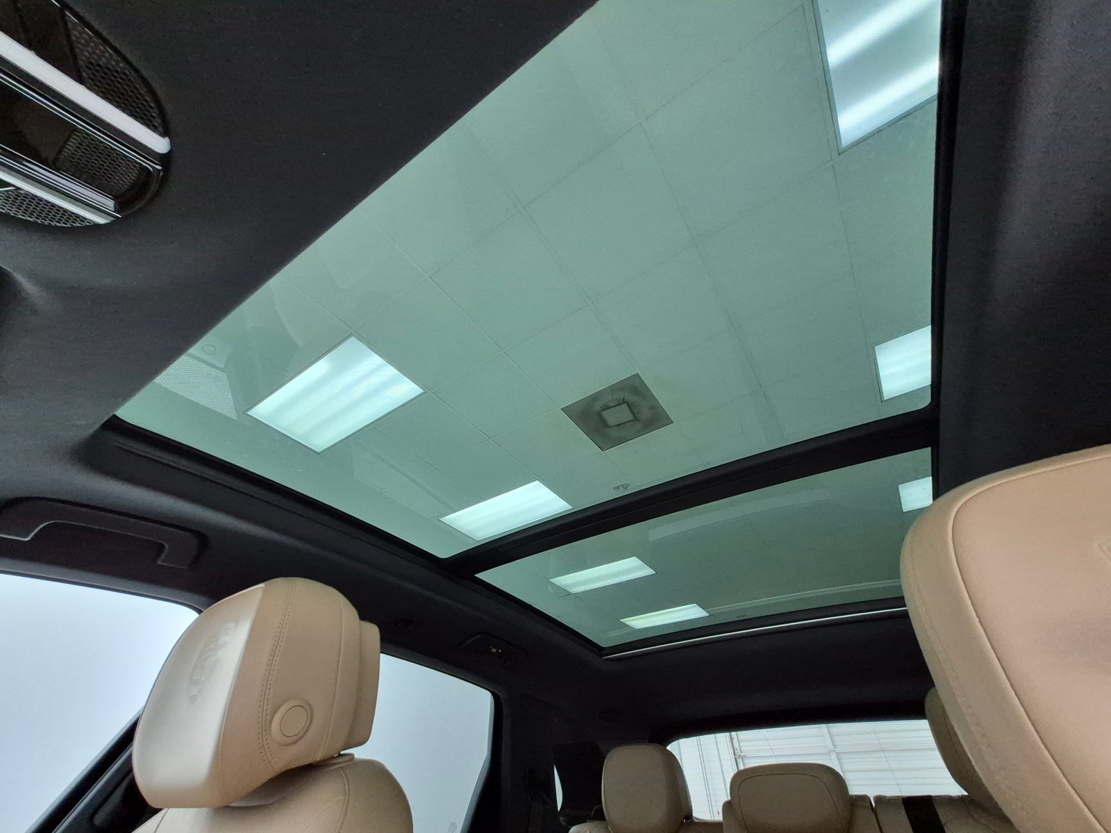 Used 2019 Porsche Cayenne AWD/4WD image 21