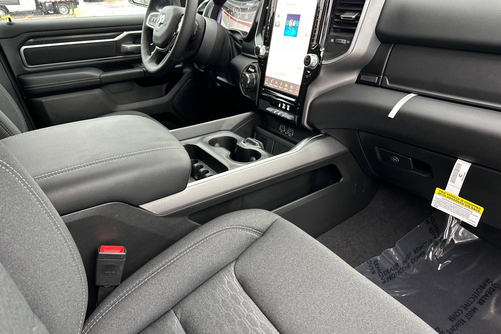 New 2026 RAM 1500 4x4 Crew Cab image 16