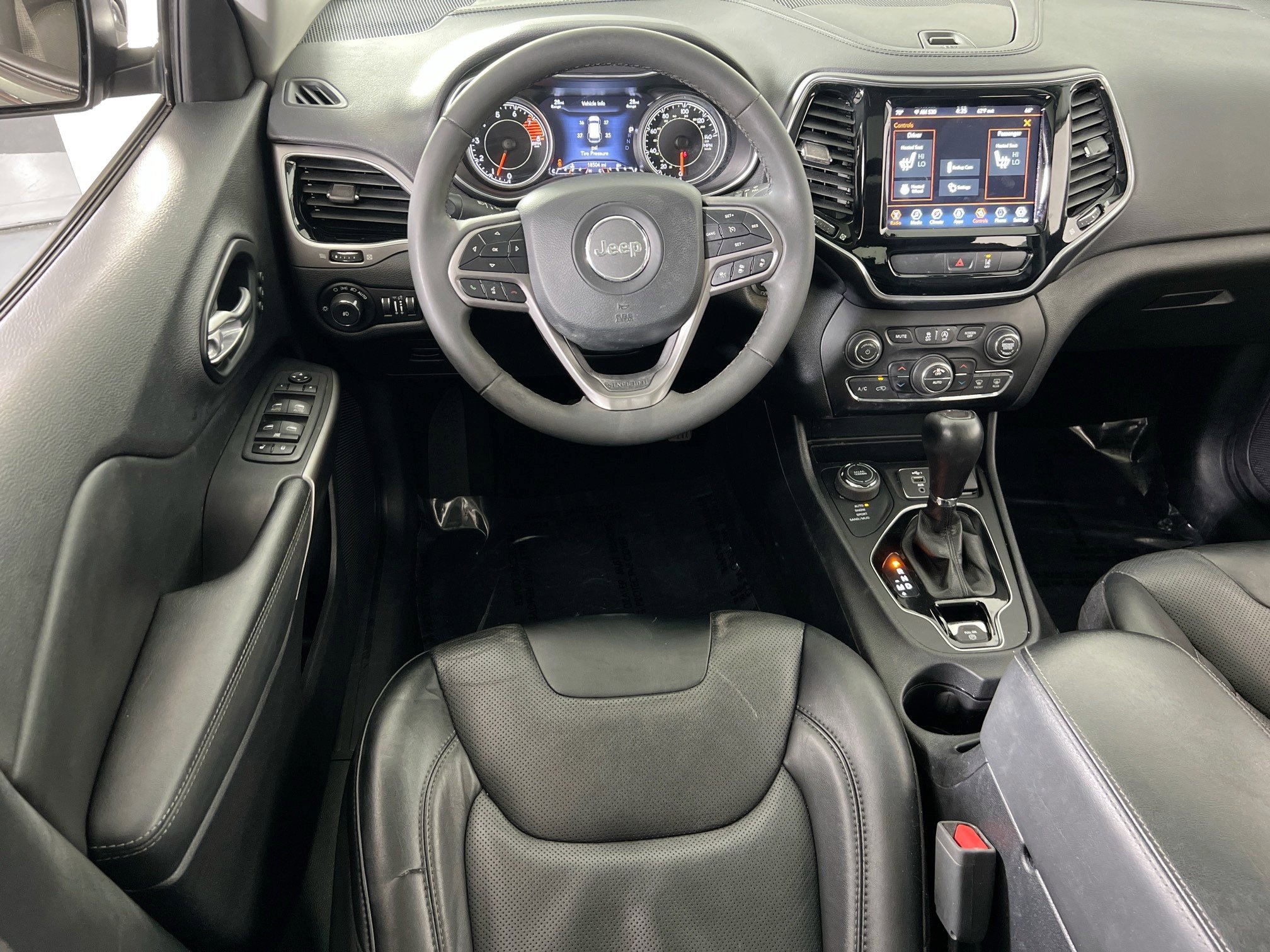 Used 2022 Jeep Cherokee Limited image 22