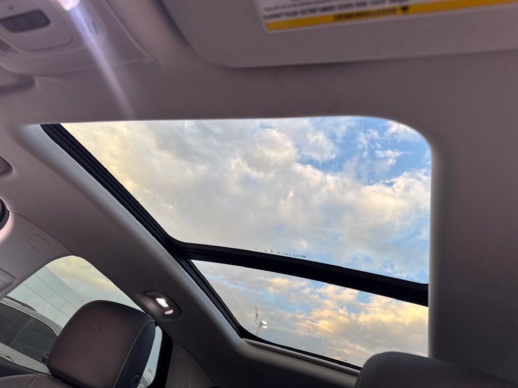New 2026 Buick Envision Sport Touring AWD/4WD image 16