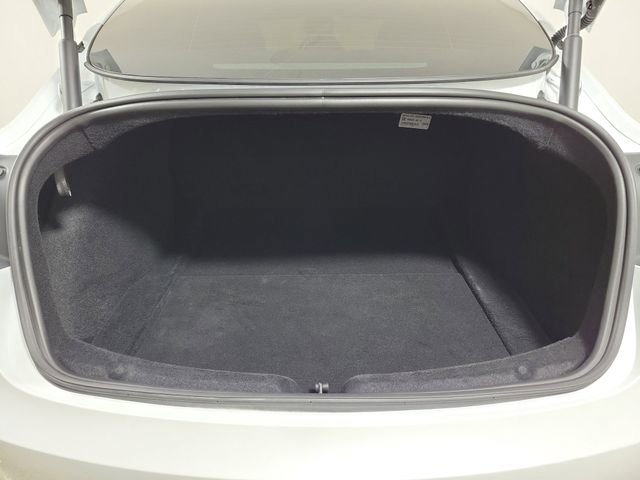 Used 2025 Tesla Model 3 Long Range RWD image 10