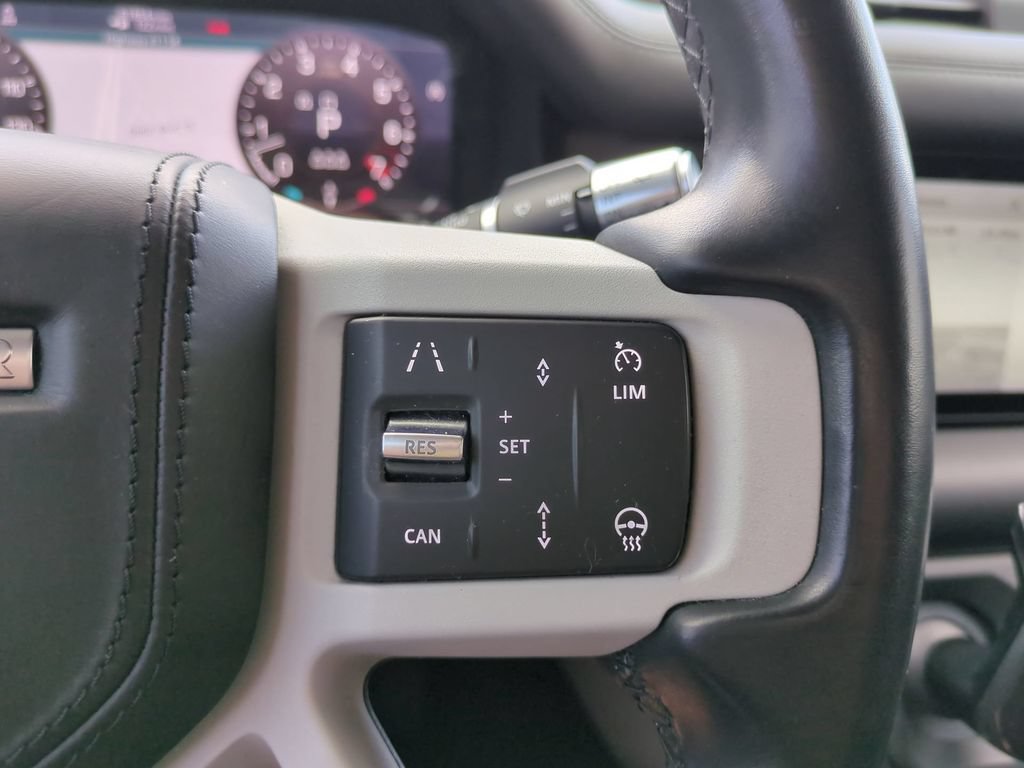 Used 2020 Land Rover Defender 110 HSE AWD/4WD image 29