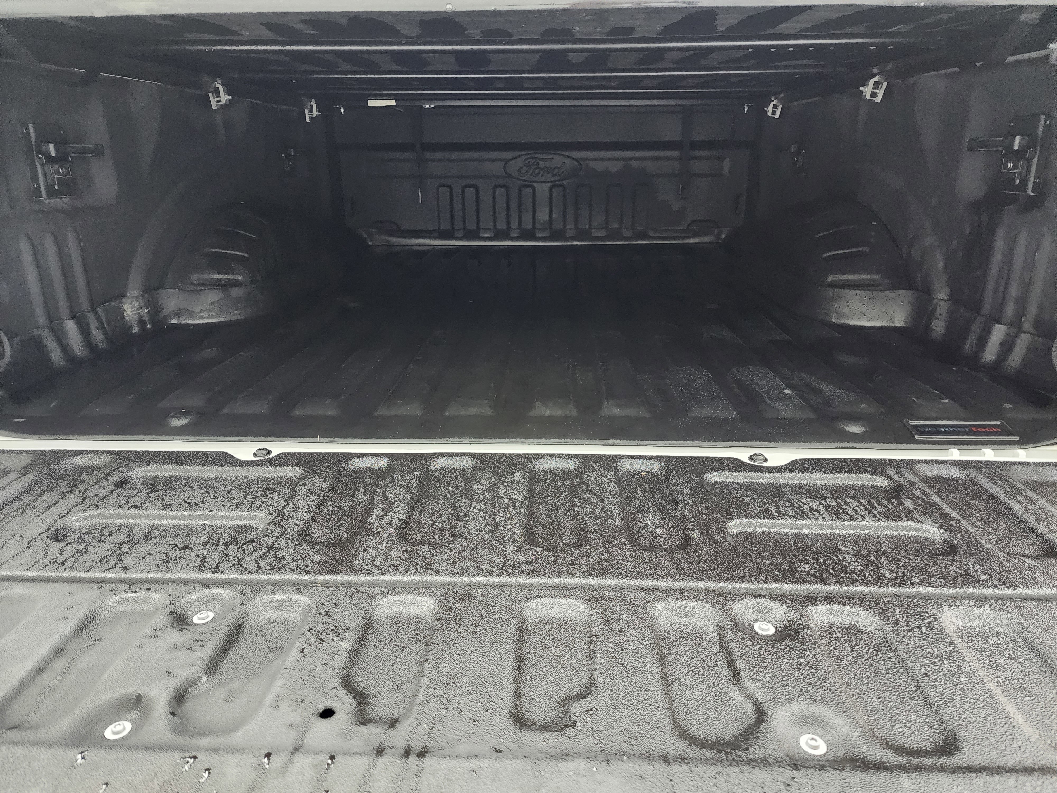 Used 2021 Ford F350 Lariat image 25