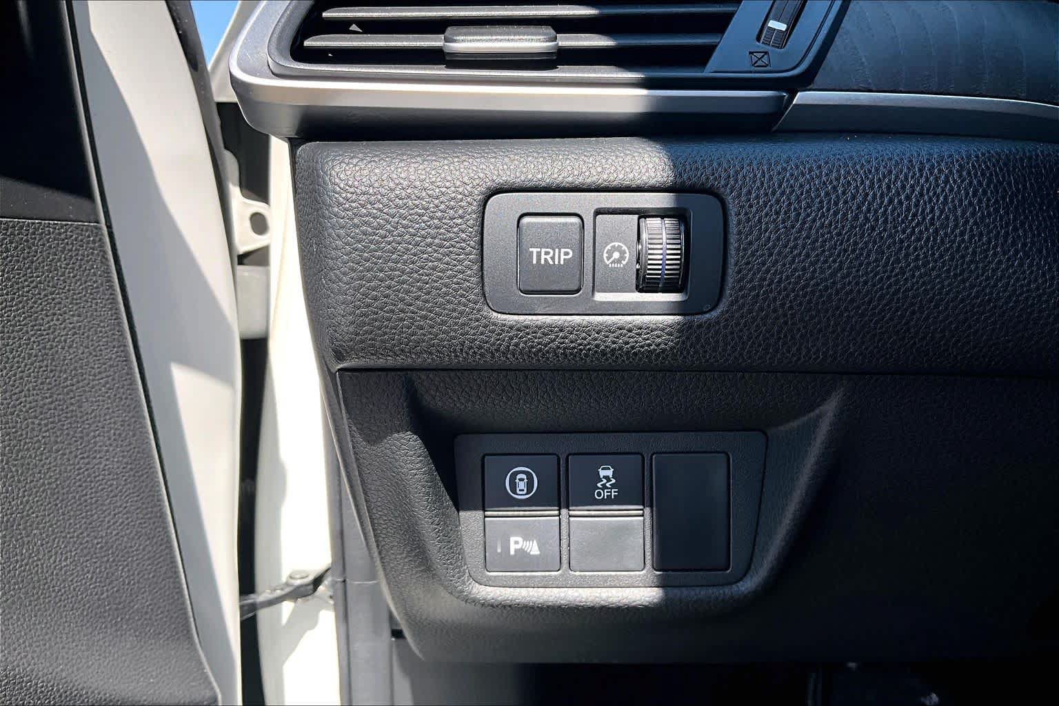 Used 2021 Honda Accord EX-L image 35