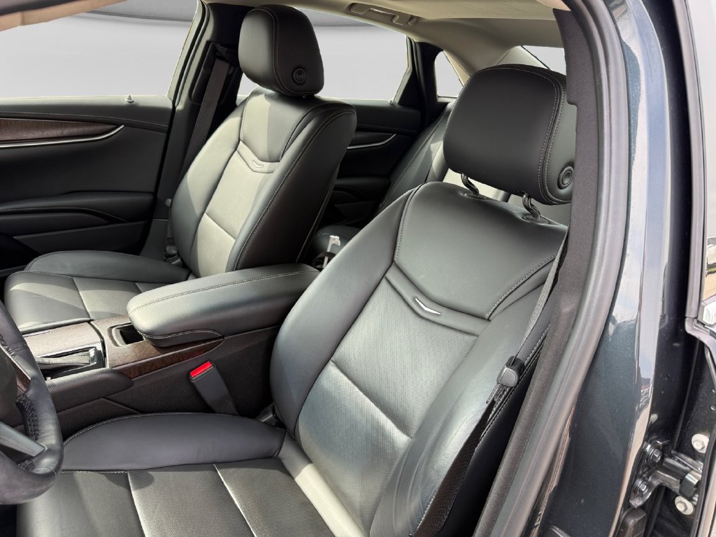 Used 2018 Cadillac XTS Luxury w/ Driver Awareness Package FWD image 21
