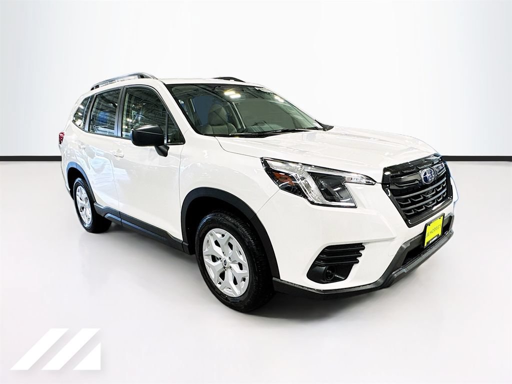 Used 2023 Subaru Forester AWD/4WD image 3