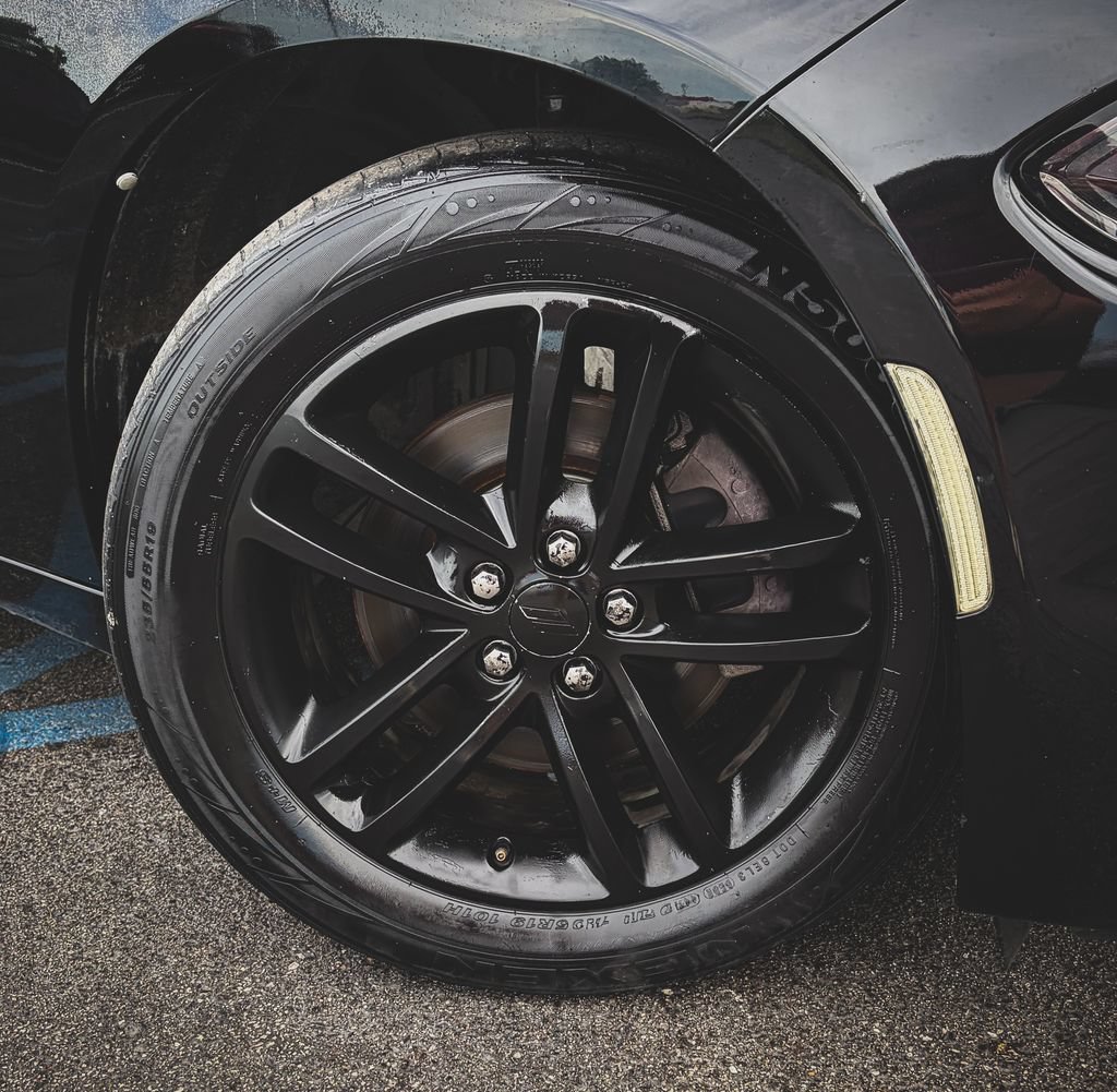 Used 2019 Dodge Charger SXT AWD/4WD image 28