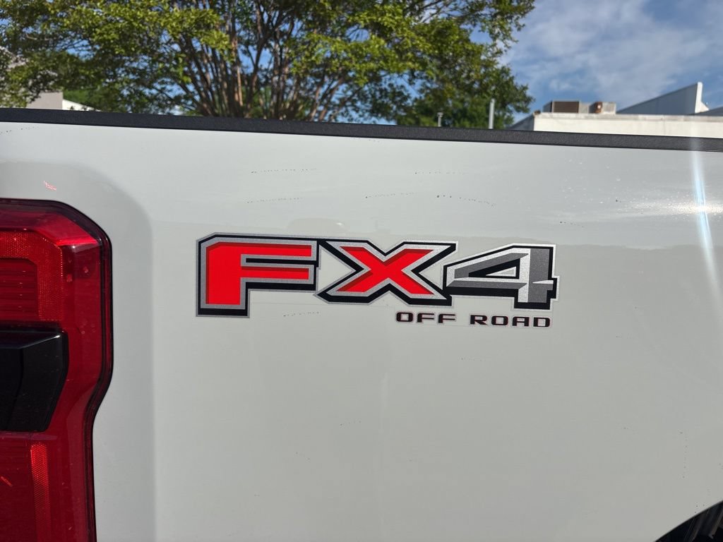 Used 2026 Ford F250 Platinum AWD/4WD image 16