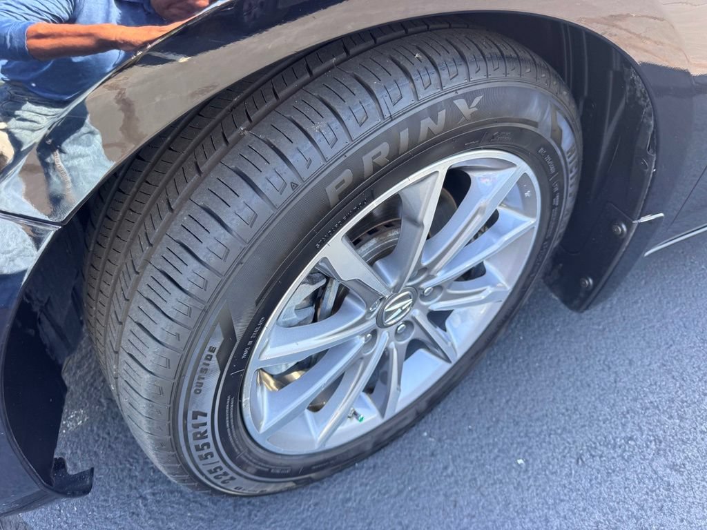 Used 2018 Acura TLX w/ Technology Package FWD image 38