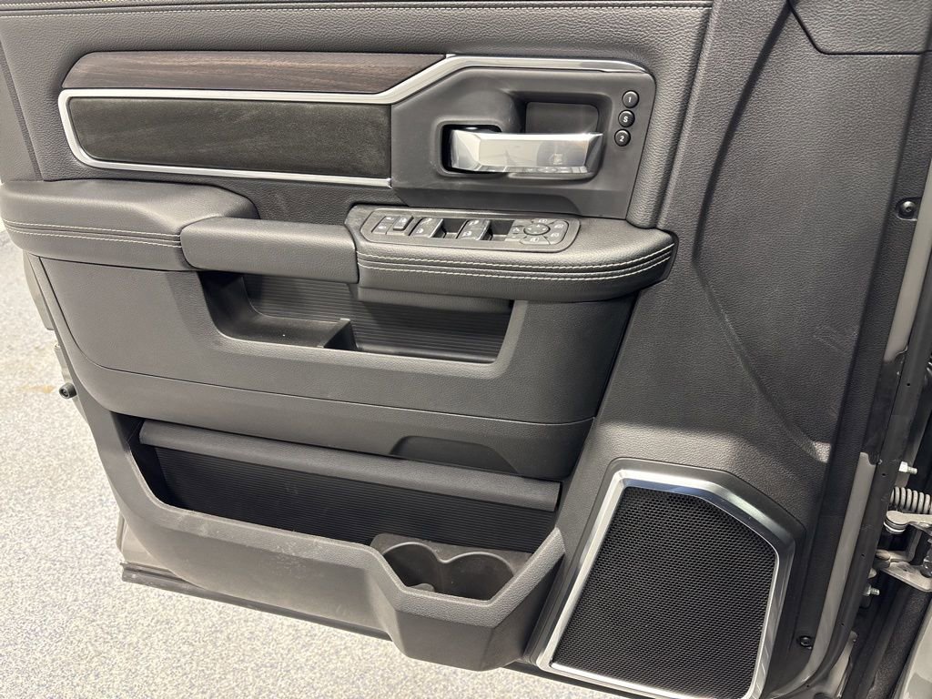 New 2026 RAM 2500 Laramie w/ Night Edition image 37