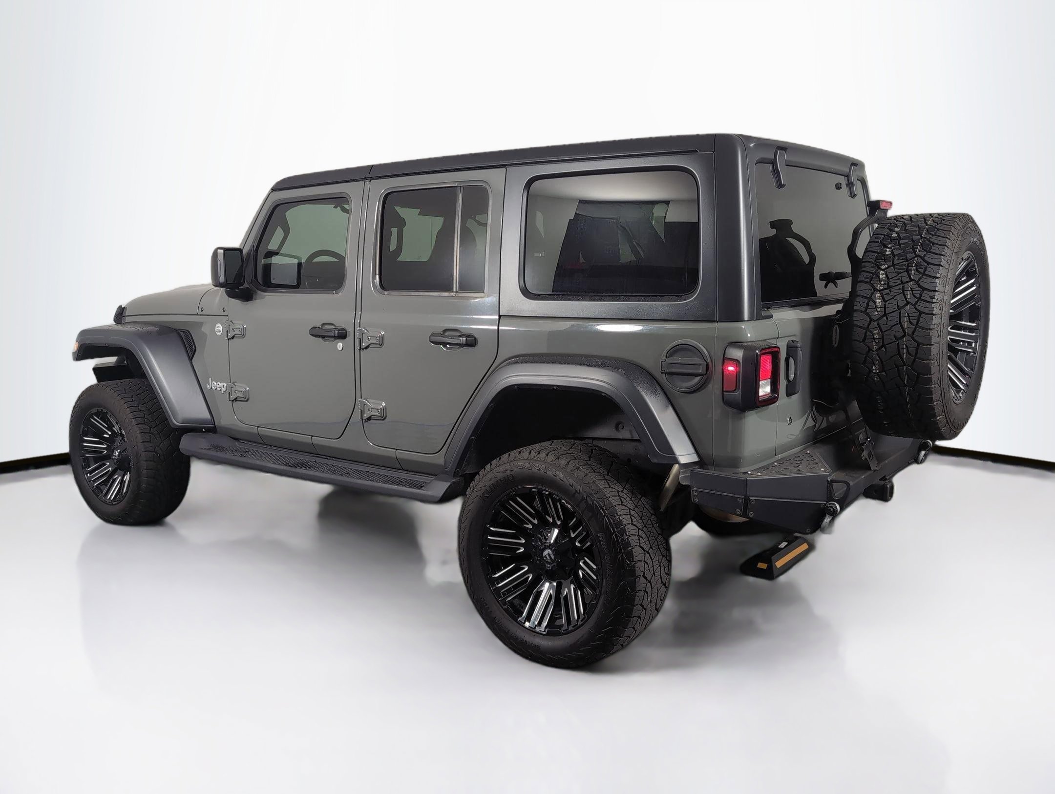 Used 2019 Jeep Wrangler Unlimited Sport S image 5