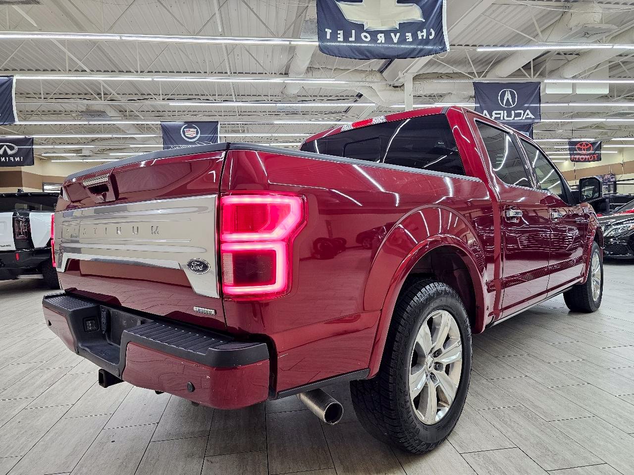 Used 2018 Ford F150 Platinum w/ Equipment Group 701A Luxury RWD image 7