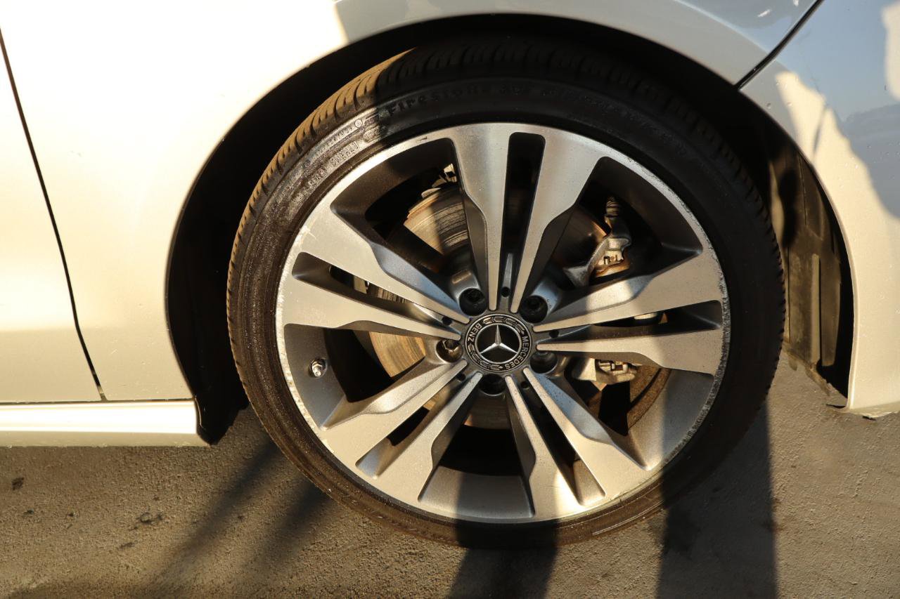 Used 2018 Mercedes-Benz CLA 250 image 40