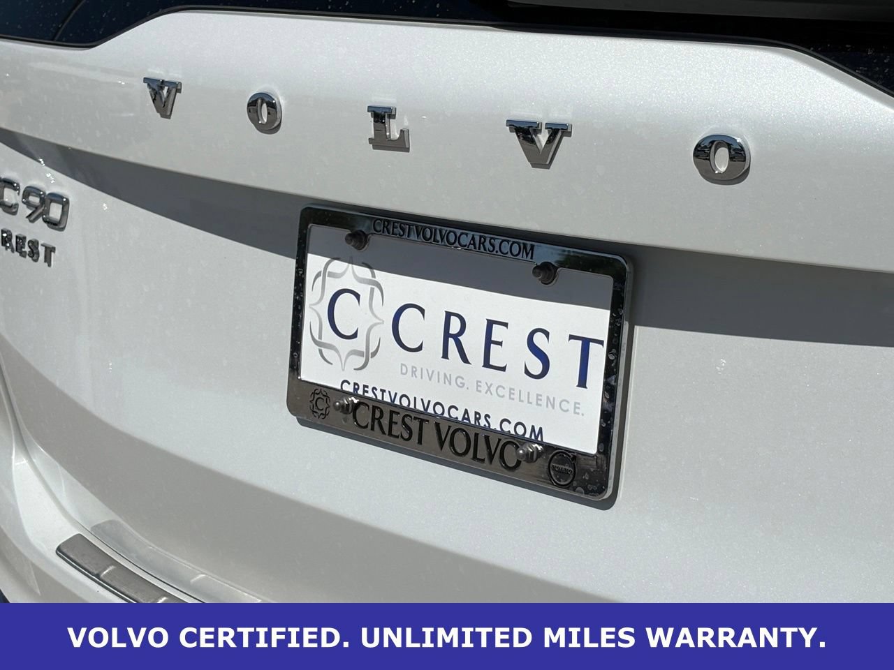Certified 2025 Volvo XC90 T8 Ultra w/ Protection Package Premier AWD/4WD image 9
