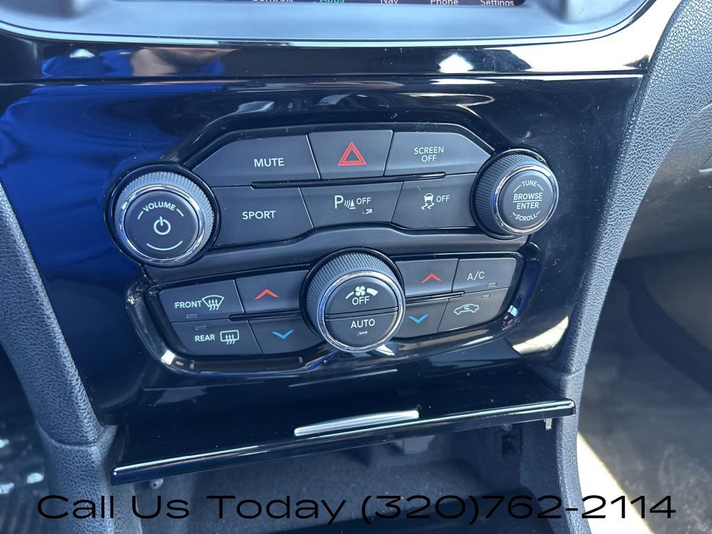 Used 2021 Chrysler 300 S image 22