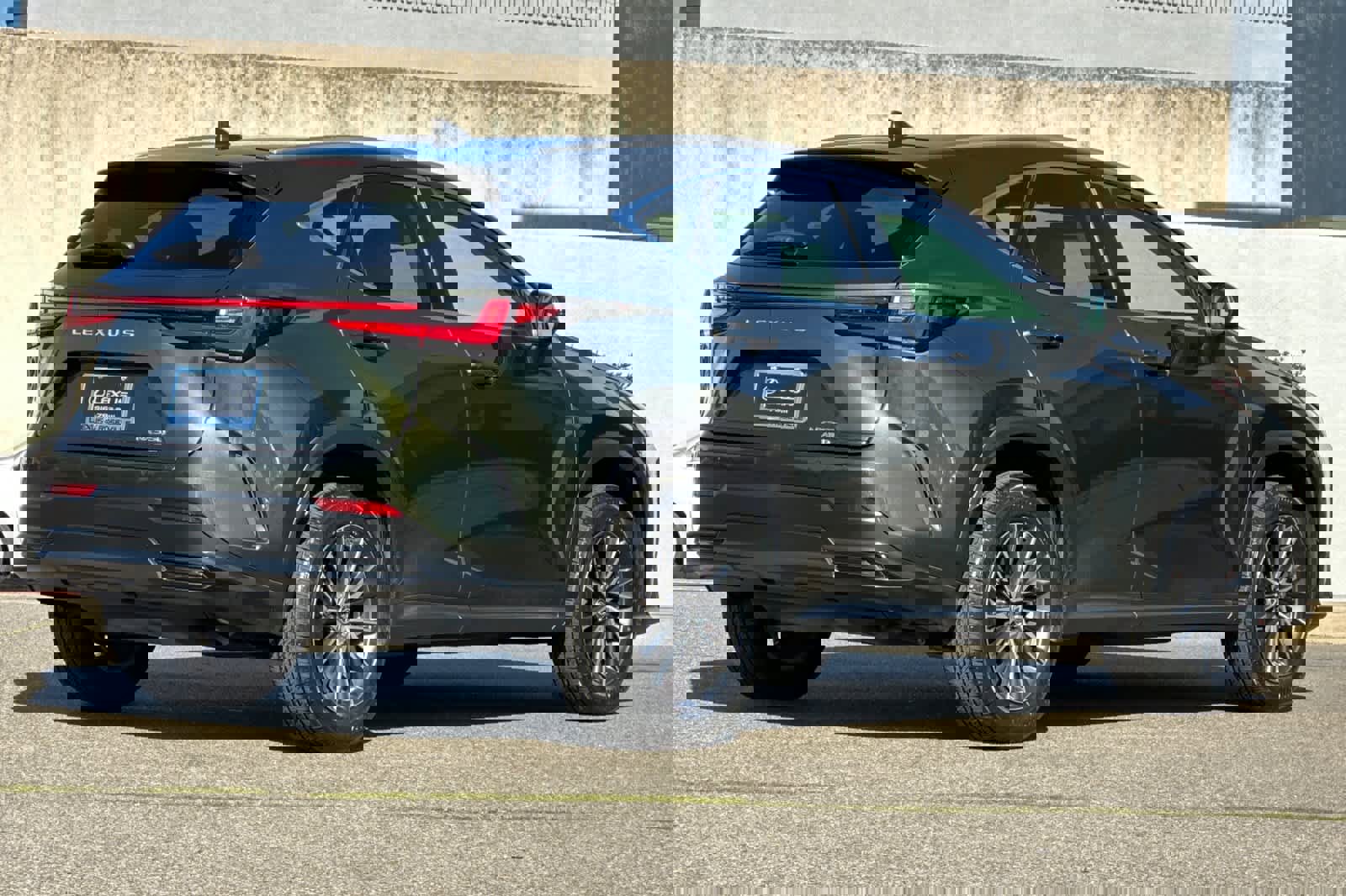 Used 2024 Lexus NX 350 AWD w/ Premium Package image 2