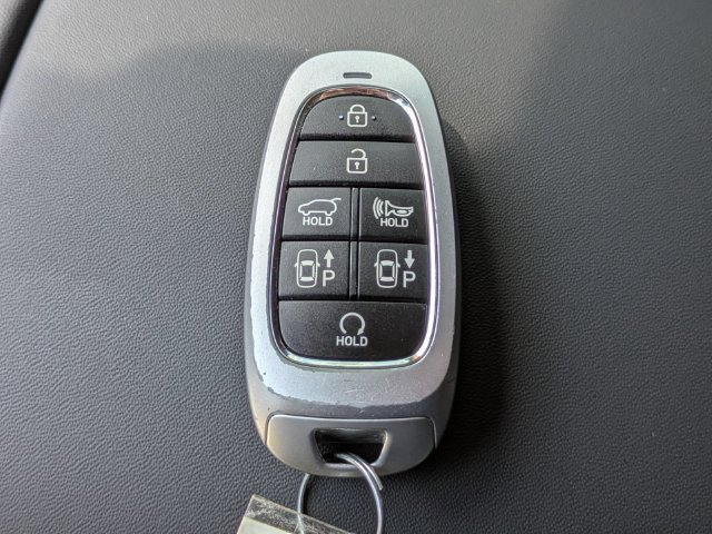 Used 2022 Hyundai Santa Fe Limited FWD image 35