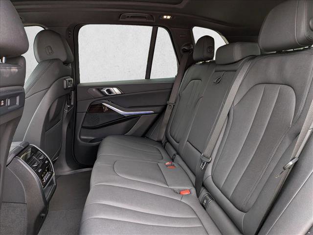 Used 2021 BMW X5 sDrive40i w/ Convenience Package RWD image 14