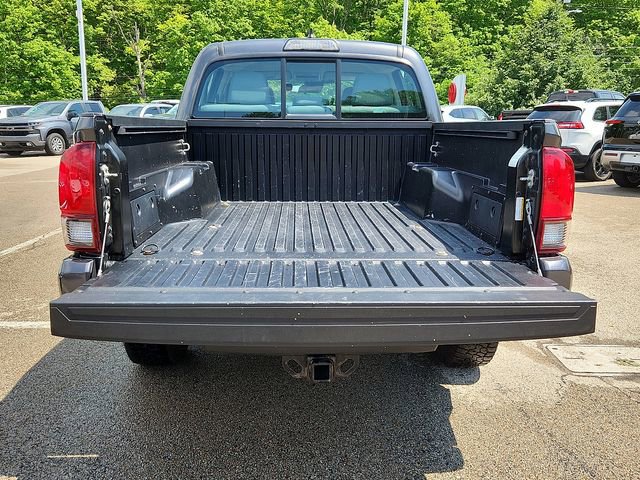 Used 2018 Toyota Tacoma SR w/ SR Convenience Package AWD/4WD image 28