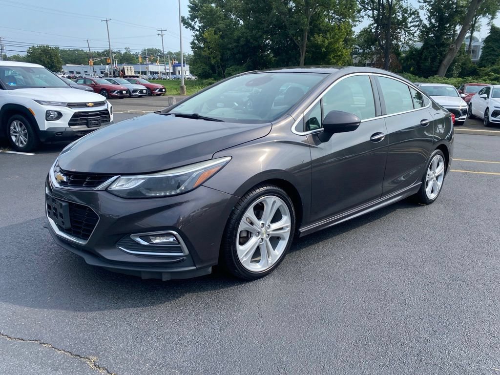 Used 2017 Chevrolet Cruze Premier FWD image 6