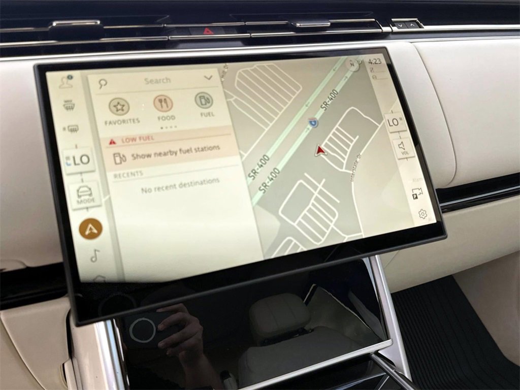 New 2026 Land Rover Range Rover SE image 20