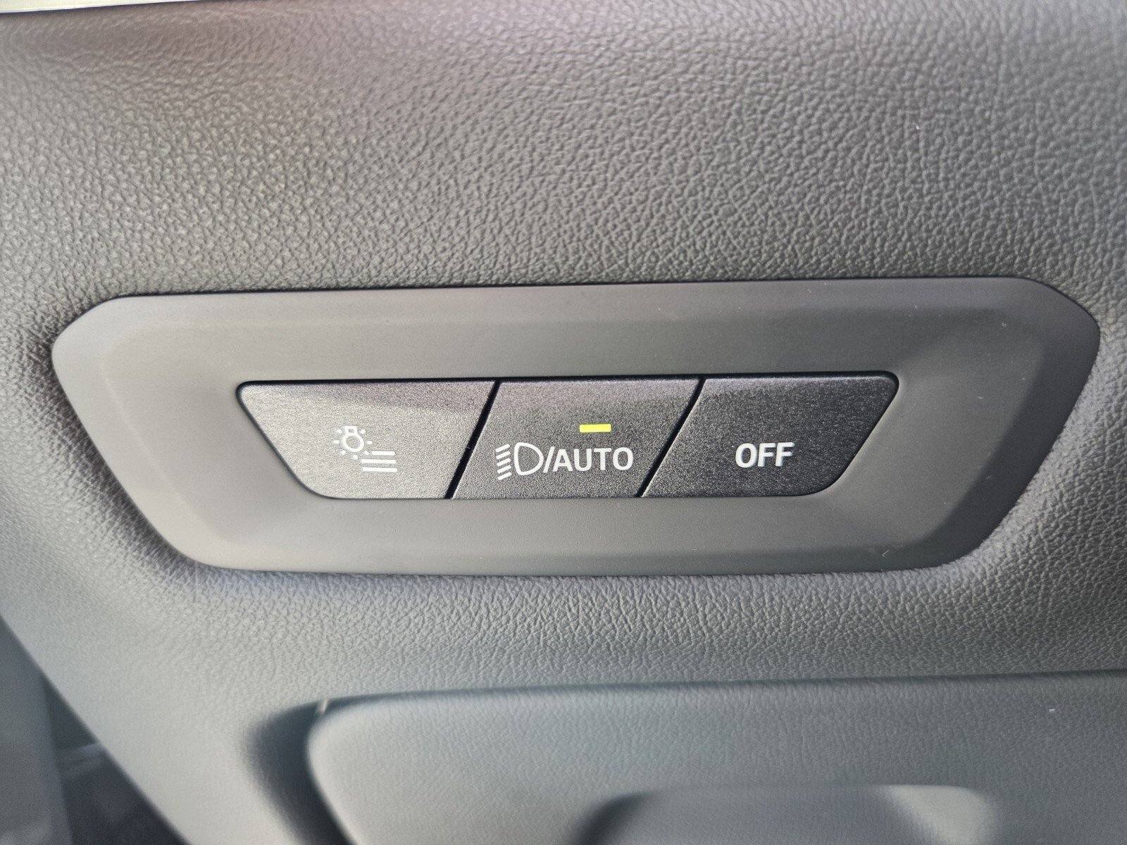 New 2026 BMW X5 xDrive40i w/ Off-Road Package image 22