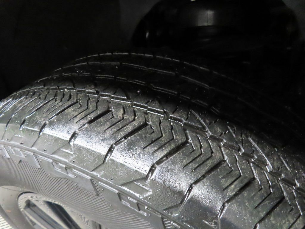 Used 2024 Ford F150 Lariat image 7