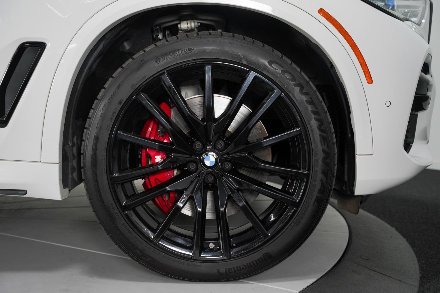 Used 2023 BMW X5 M50i w/ Executive Package AWD/4WD image 24