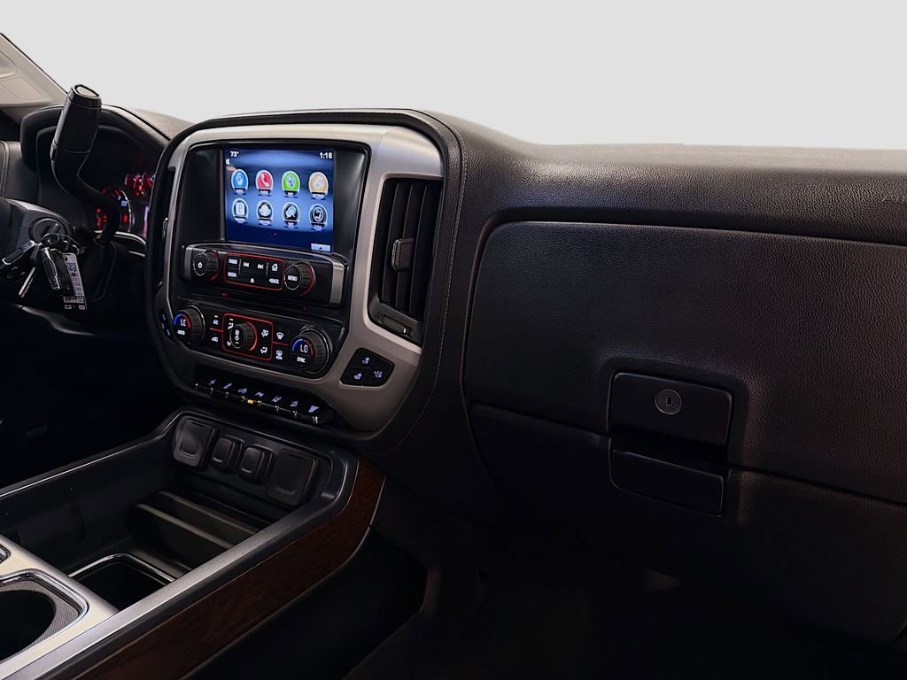 Used 2015 GMC Sierra 2500 SLT w/ Duramax Plus Package AWD/4WD image 30