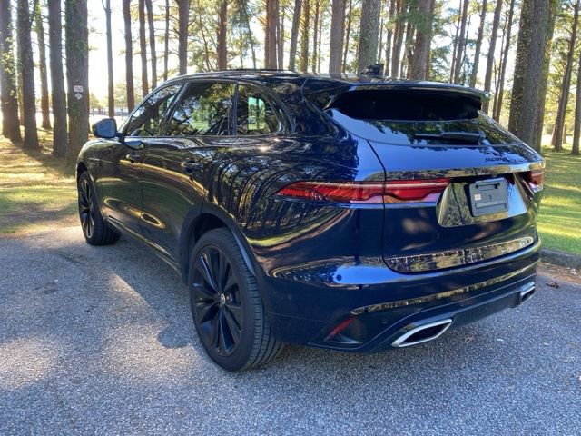 Used 2024 Jaguar F-PACE R-Dynamic S image 5