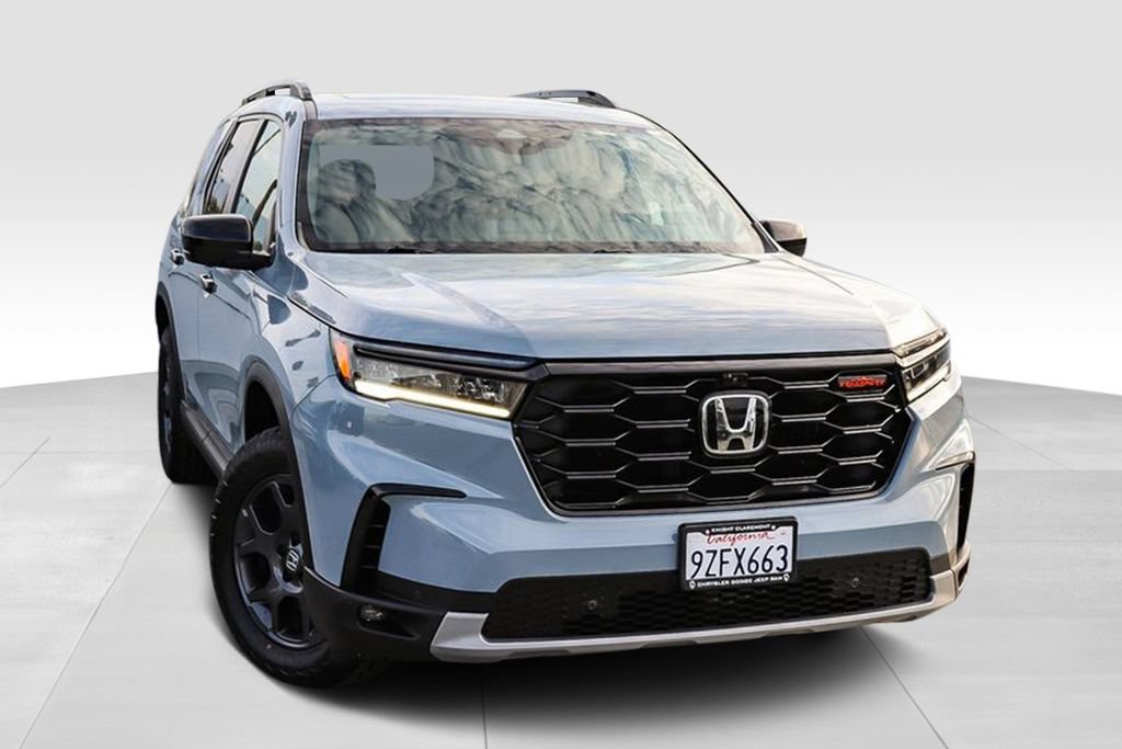 Used 2024 Honda Pilot TrailSport video 2