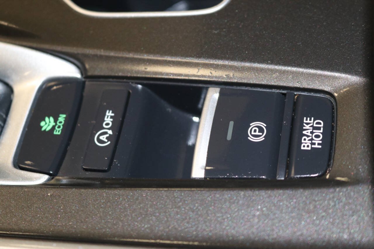 Used 2022 Honda Accord LX image 56