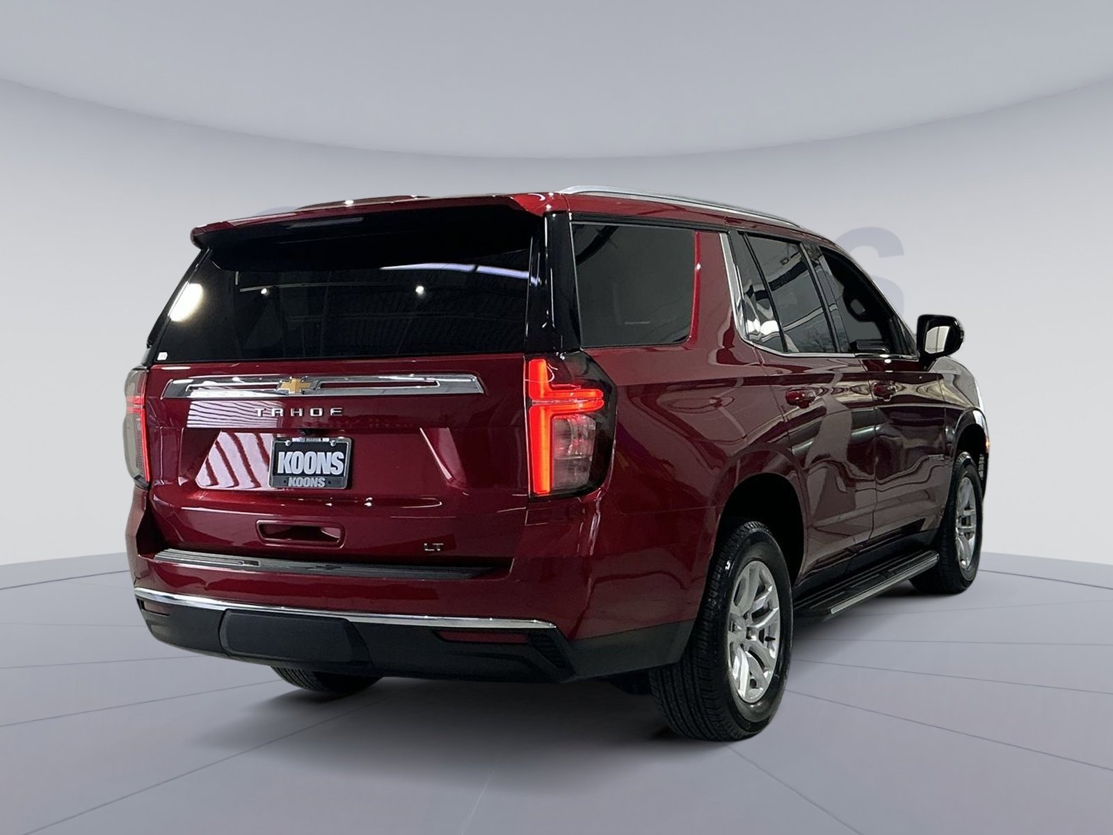 Used 2021 Chevrolet Tahoe LT w/ Rear Media and Nav Package image 16