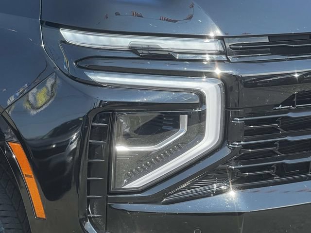 Certified 2026 Chevrolet Suburban RST AWD/4WD image 10