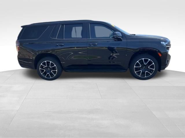 Used 2023 Chevrolet Tahoe RST w/ Luxury Package AWD/4WD image 4